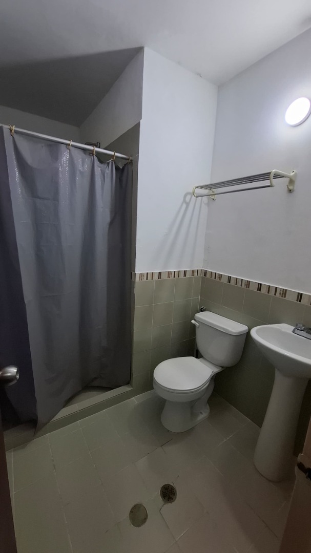 Apartamento en Alquiler en Parque Residencial  Prisma, Guacara, Guacara, Carabobo - Cod. 1309 | Veracasa Inmobiliaria - Imagen 2