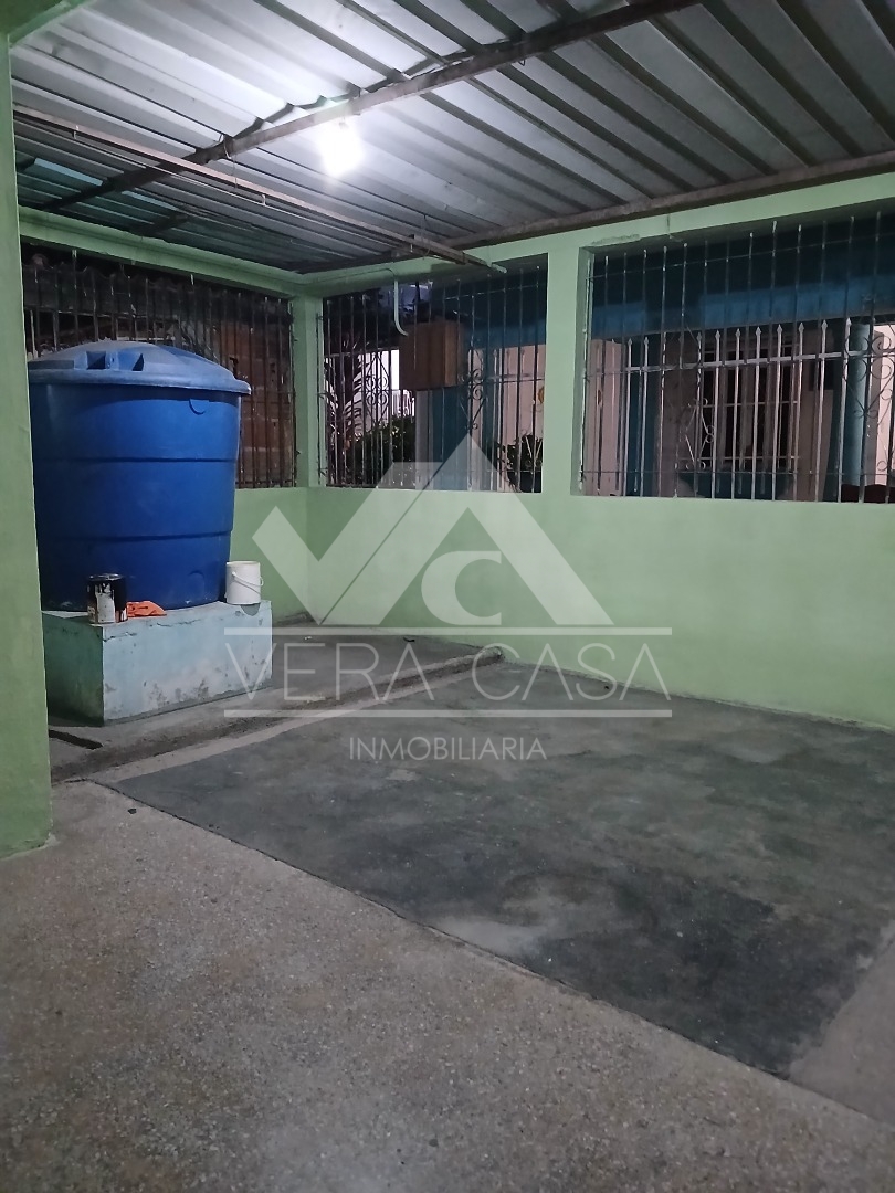 Casa en Alquiler en Urbanización La Isabelica , Valencia, Valencia, Carabobo - Cod. 0580 | Veracasa Inmobiliaria - Imagen 2