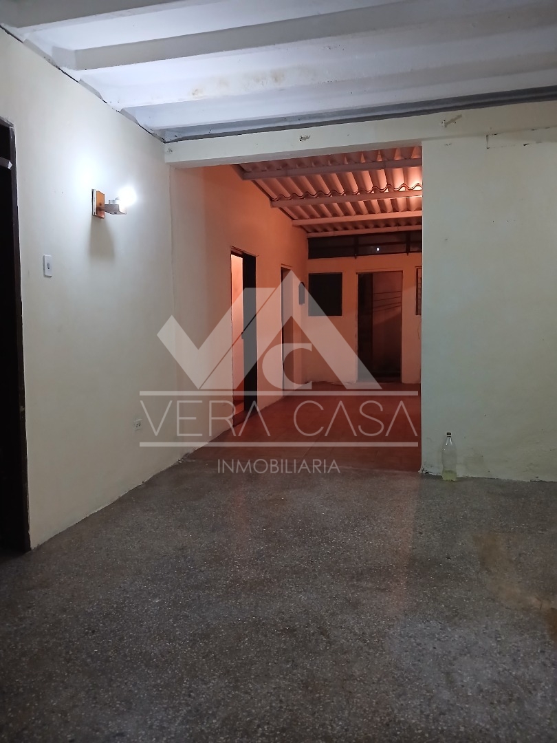 Casa en Alquiler en Urbanización La Isabelica , Valencia, Valencia, Carabobo - Cod. 0580 | Veracasa Inmobiliaria - Imagen 4