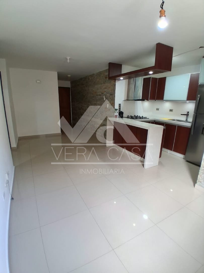 Apartamento en Alquiler en Res. Valle topacio, Valencia, San Diego, Carabobo - Cod. 1318 | Veracasa Inmobiliaria - Imagen 3