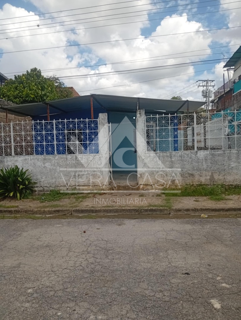 Casa en Alquiler en sector bicentenario , Valencia, Valencia, Carabobo - Cod. 0582 | Veracasa Inmobiliaria - Imagen 1