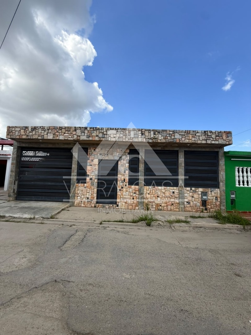 Casa en Venta en Buenaventura , Valencia, Los Guayos, Carabobo - Cod. 0583 | Veracasa Inmobiliaria - Imagen 1