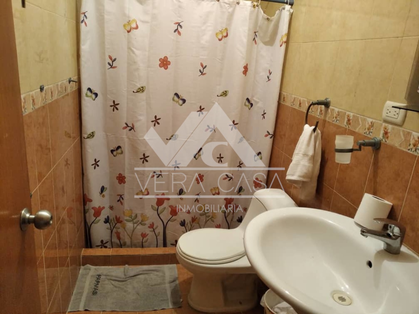 Casa en Venta en Conjunto Residencial Jardin Mañongo, Naguanagua, Naguanagua, Carabobo - Cod. 0160 | Veracasa Inmobiliaria - Imagen 6