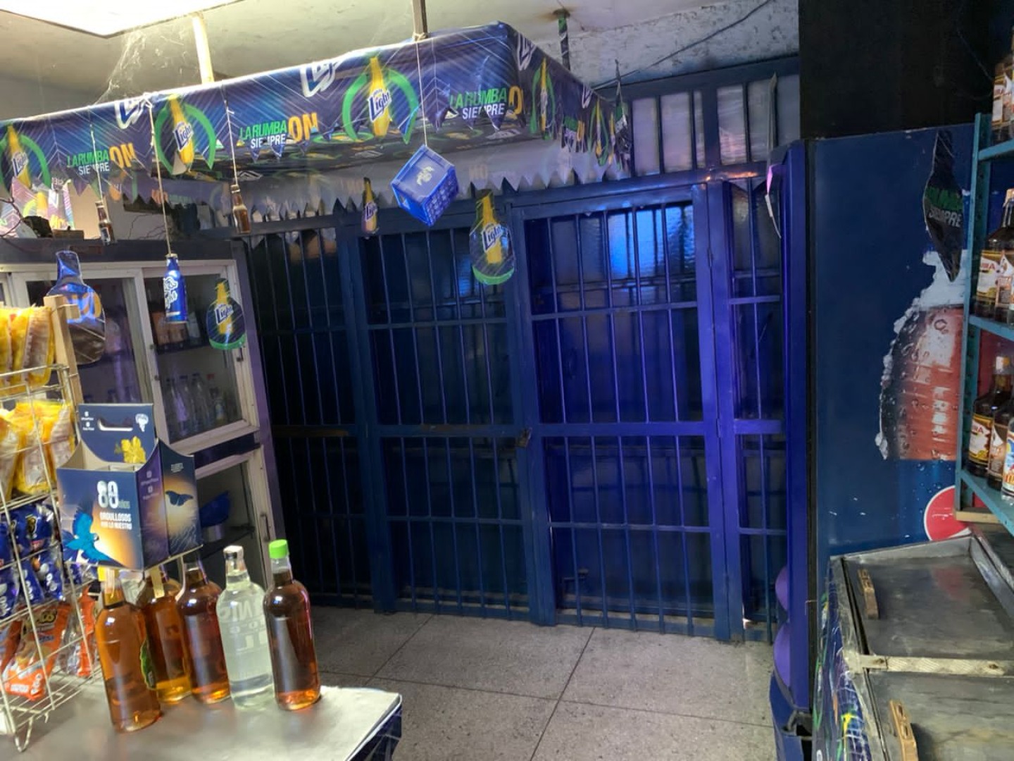 Local en Venta en El Roble , Los Guayos, Los Guayos, Carabobo - Cod. 0030 | Veracasa Inmobiliaria - Imagen 1