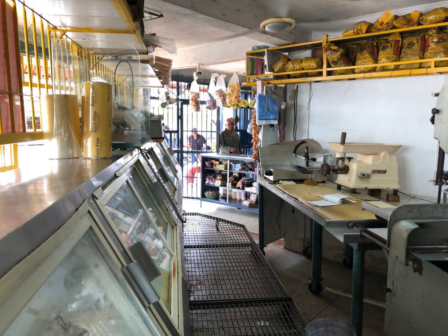 Local en Venta en El Roble , Los Guayos, Los Guayos, Carabobo - Cod. 0030 | Veracasa Inmobiliaria - Imagen 5